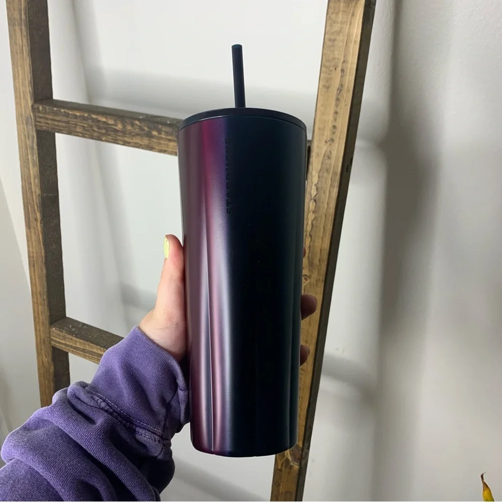 Starbucks Fall 2021 Starbucks Deep Ombre Scalloped Metal Tumbler